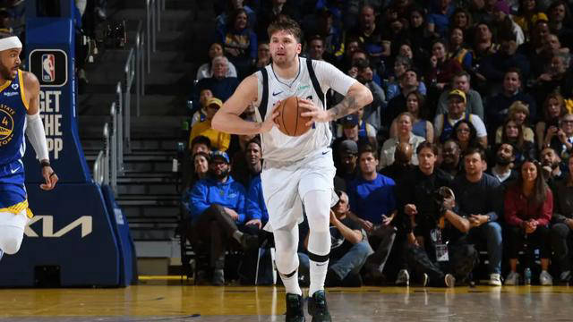  穆古鲁扎赛事官方发布大胜新规，独行侠争议不断！