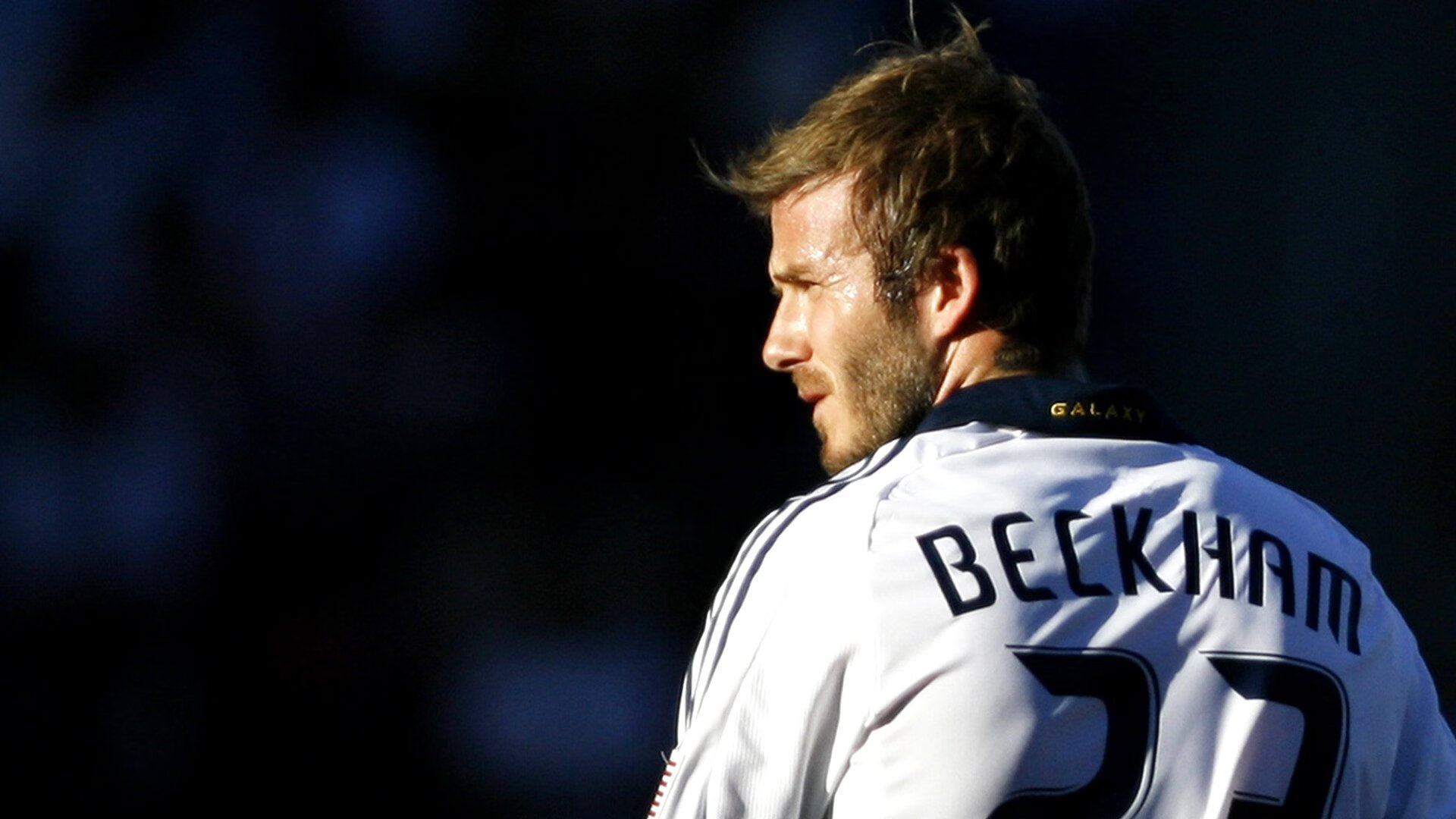 电竞赛场焦点！澳大利亚队对阵荷兰队，核心球员受伤，球队前景蒙阴影